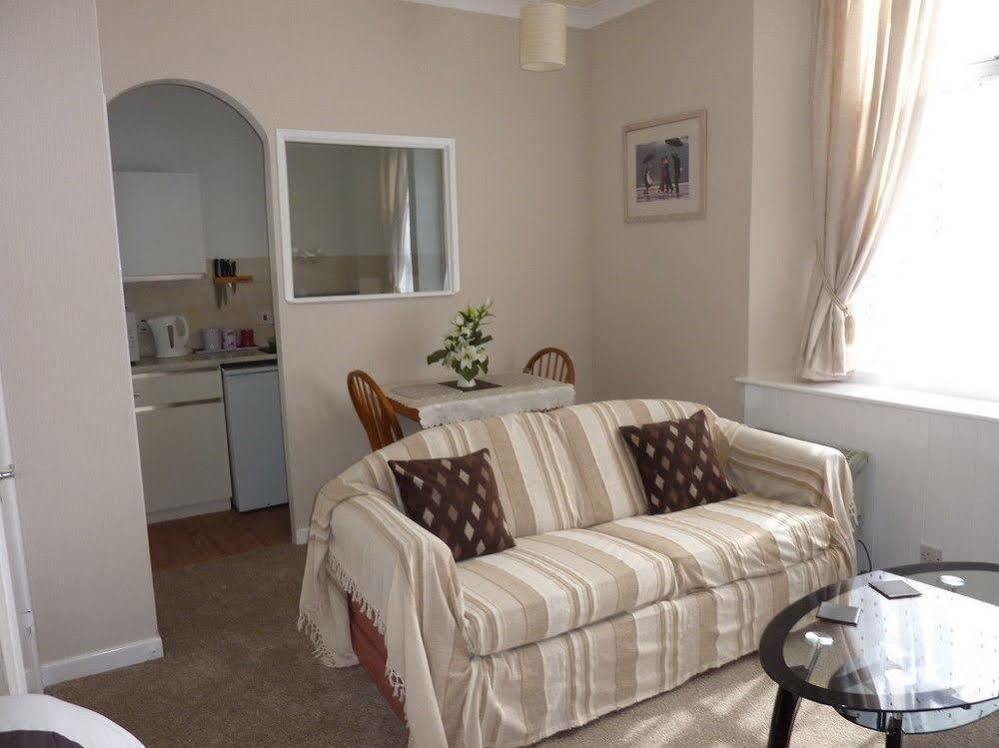 Glencoe Apartments بيغْنْتون المظهر الخارجي الصورة